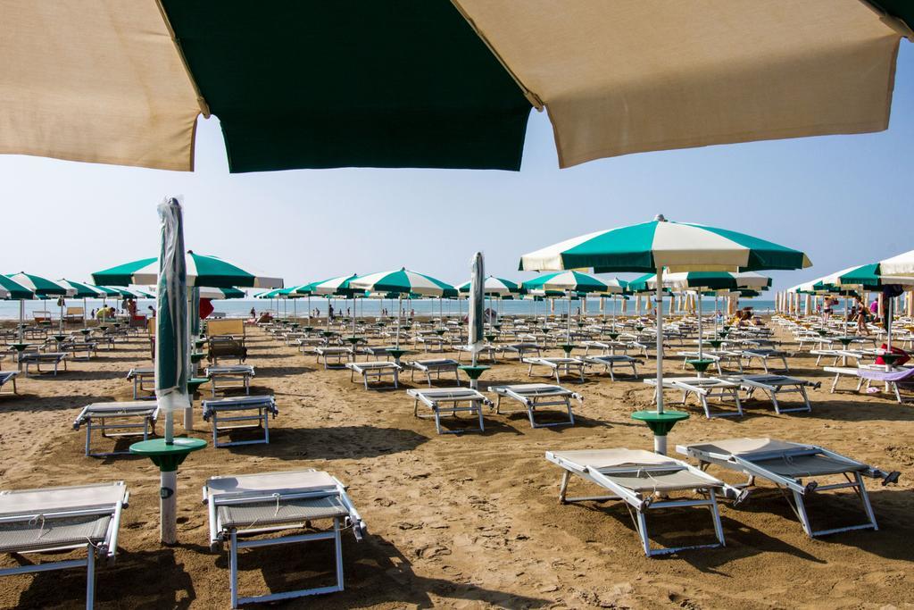 Hotel Doriana Caorle Kültér fotó